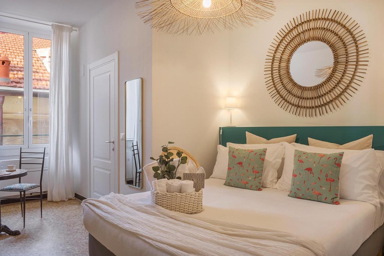 Ensemble Di Vayadù 3* Alassio